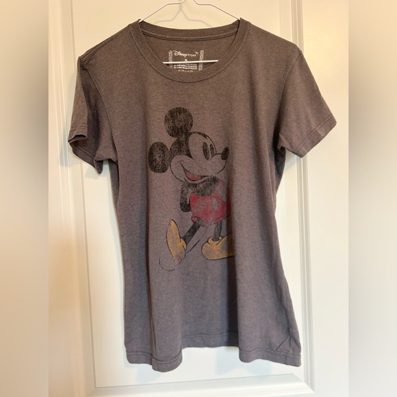Disney Mickey Mouse Gray T-Shirt - Picture 1 of 3